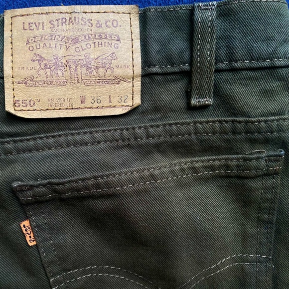 Orange Tag 550 Vintage Levi’s Jeans Army Green